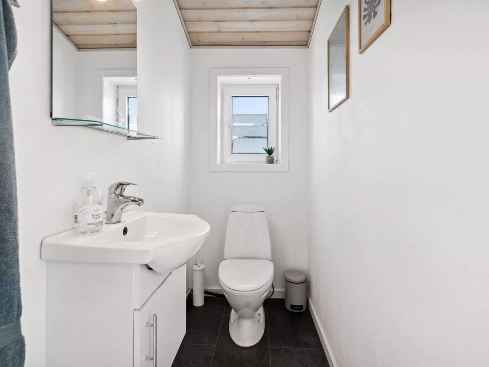 "Henrich" - 200m from the sea-Inside