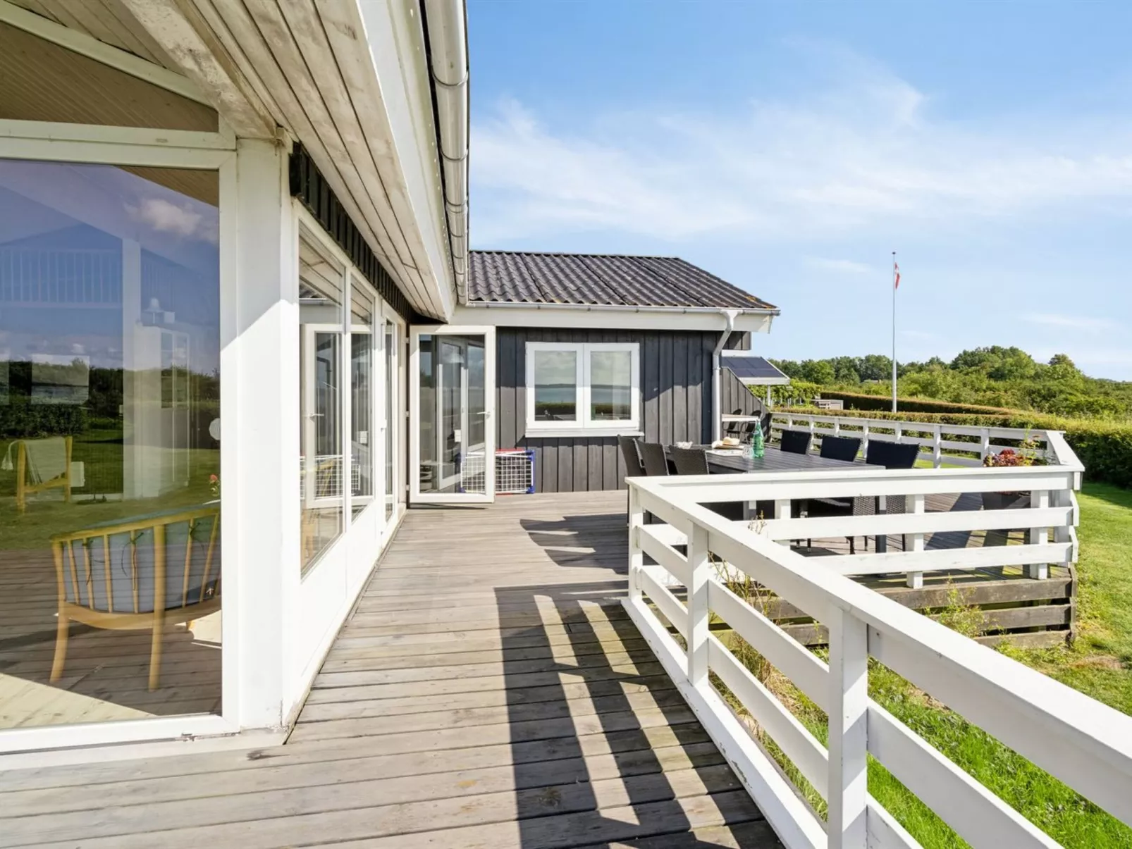 "Henrich" - 200m from the sea-Outside