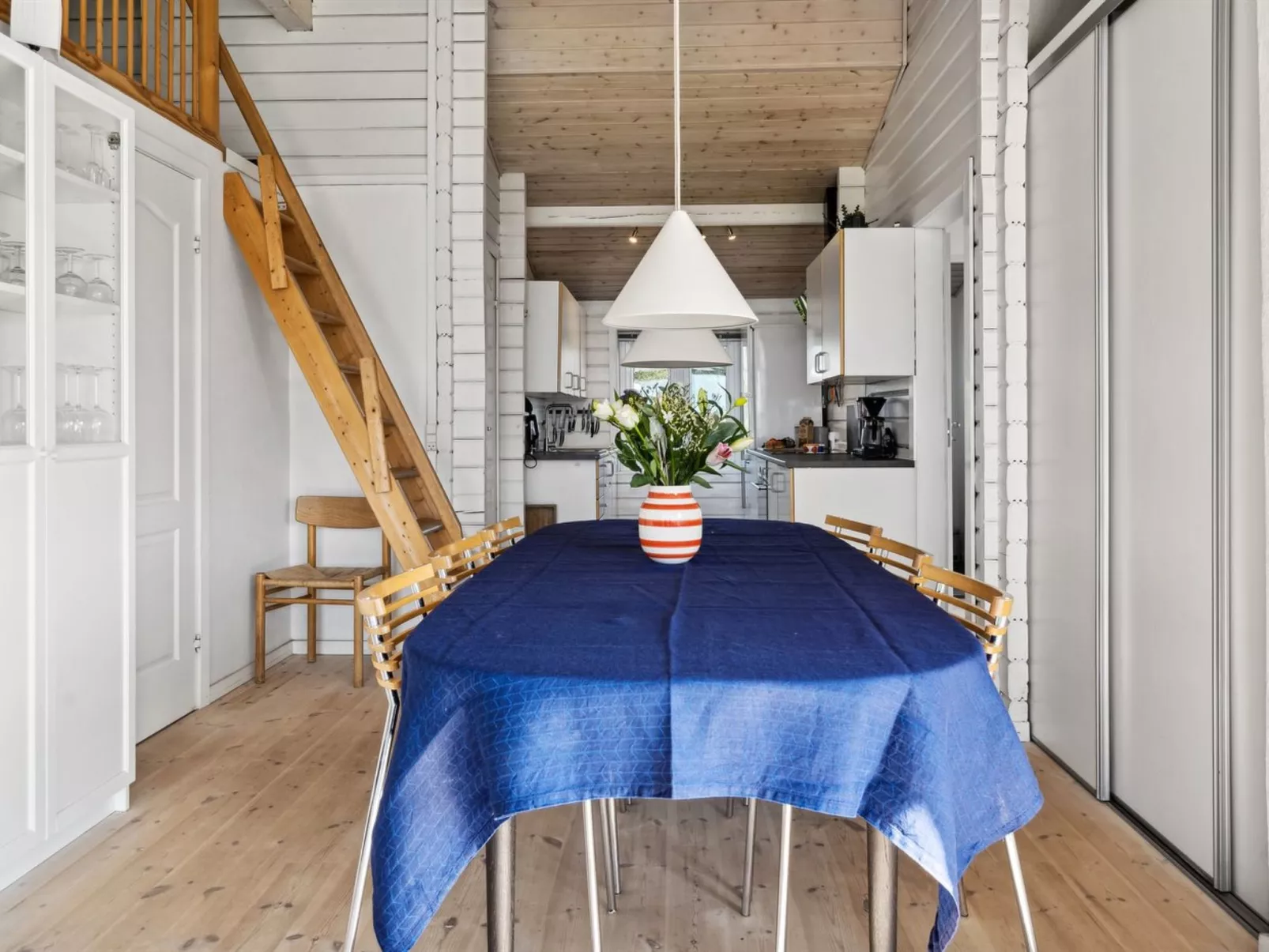 "Henrich" - 200m from the sea-Inside