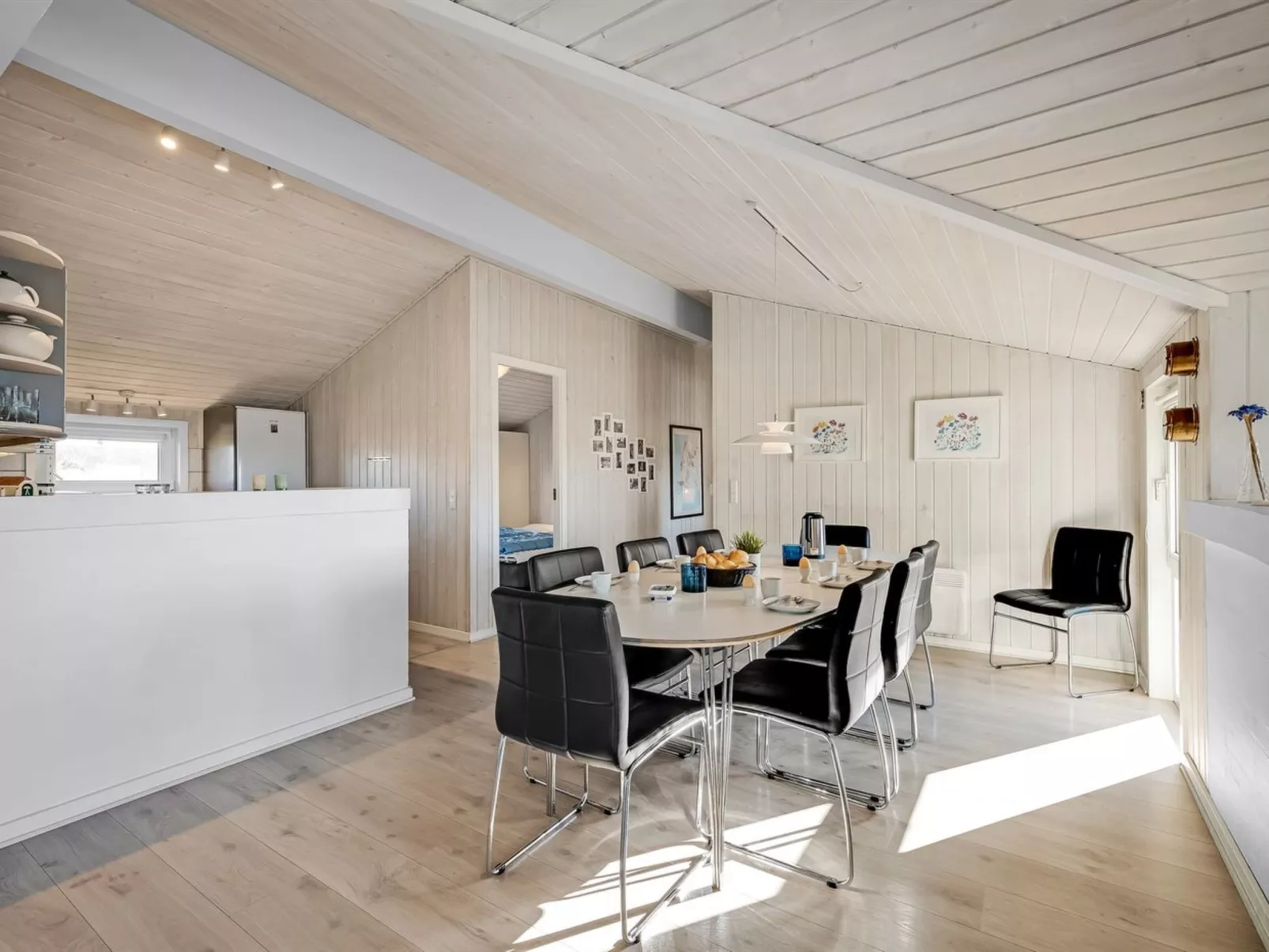 "Jaana" - 10m from the sea-Inside