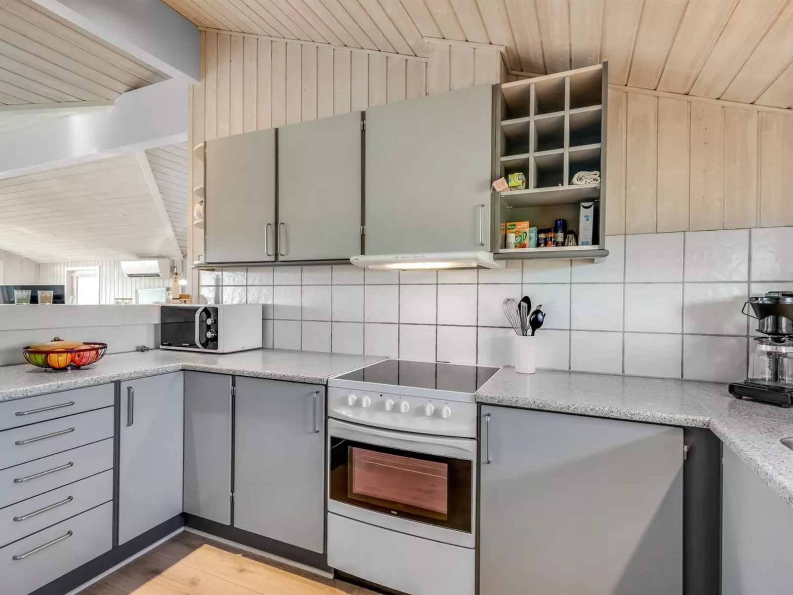 "Jaana" - 10m from the sea-Inside