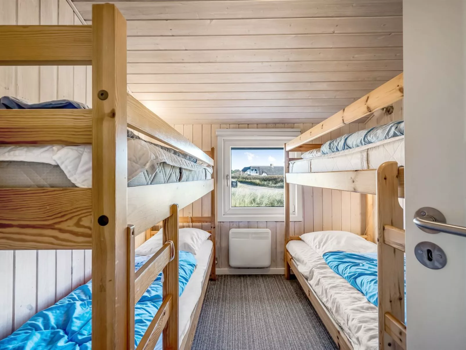 "Jaana" - 10m from the sea-Inside