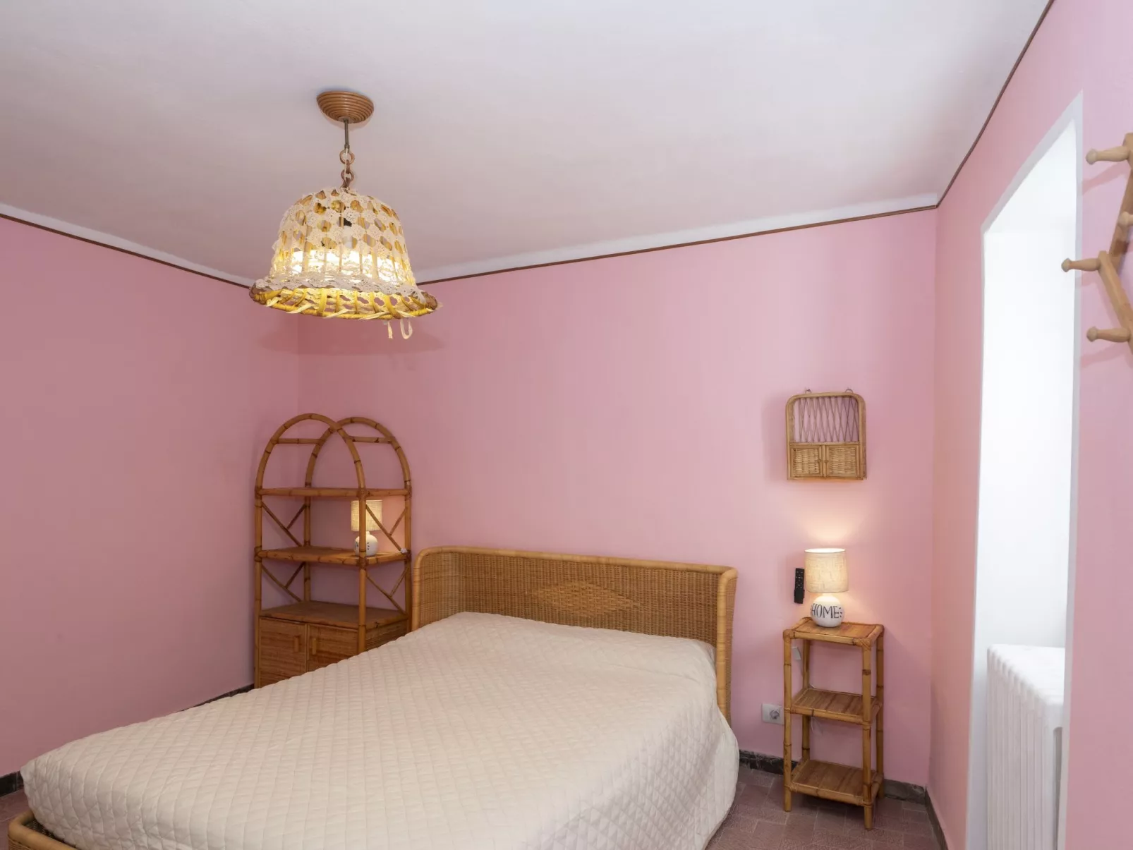 Ines - 10089177
