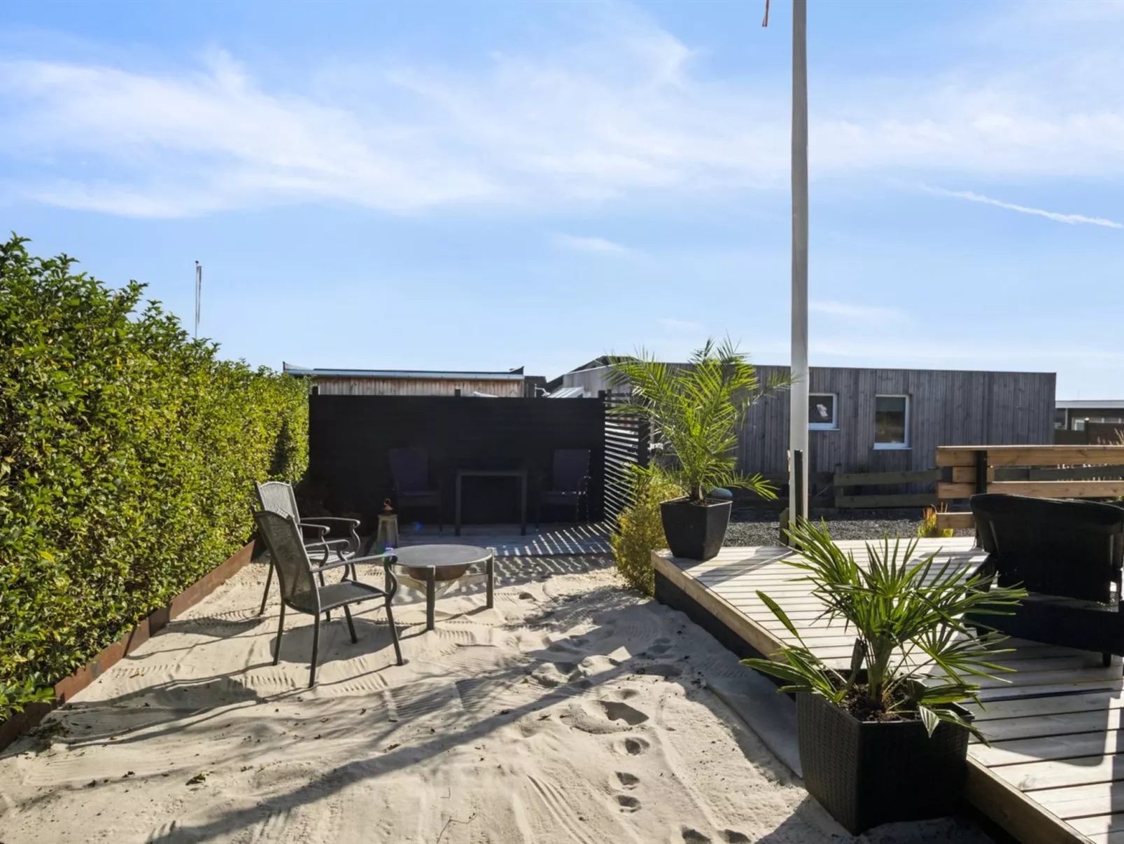 "Dagh" - 100m from the sea-Draußen