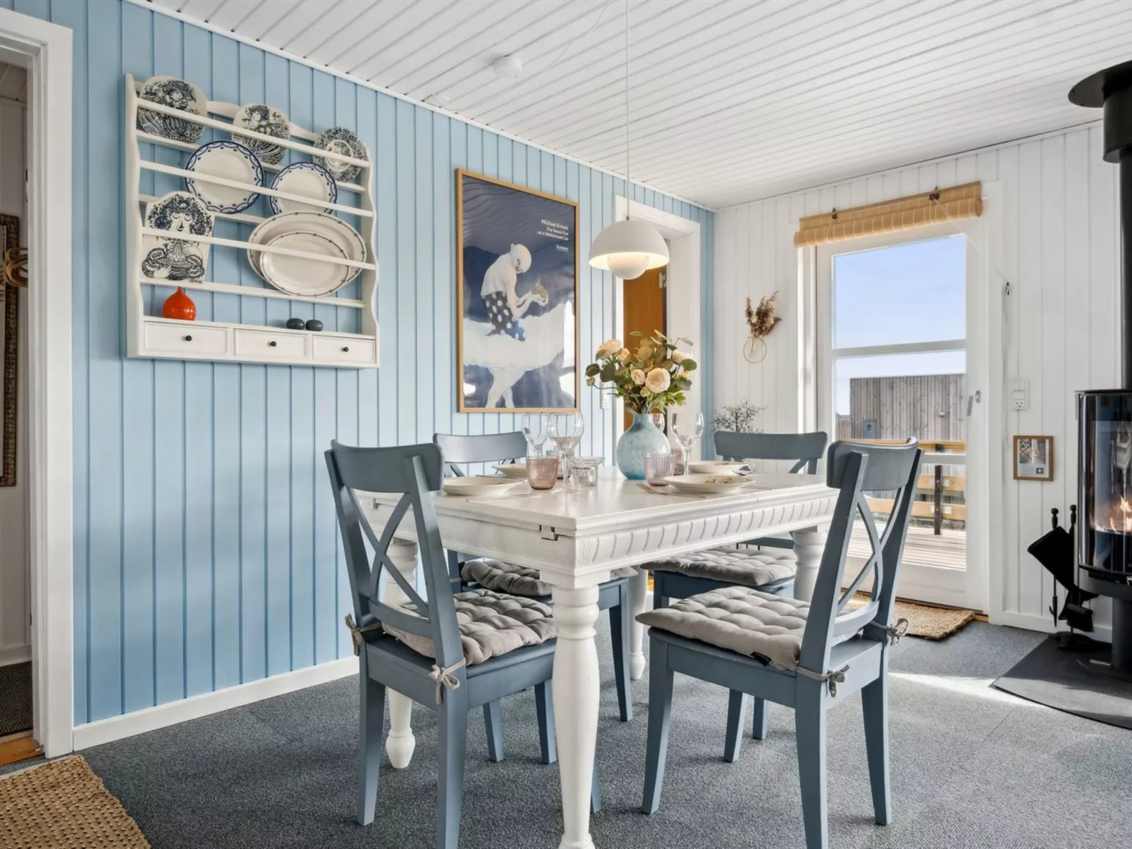 "Dagh" - 100m from the sea-Drinnen