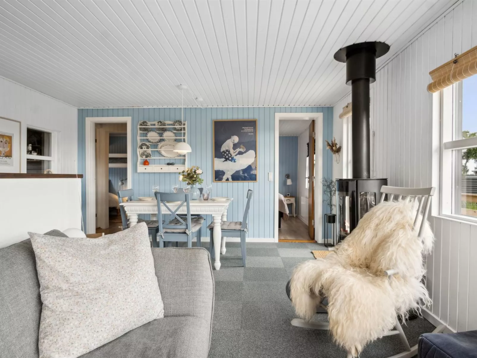 "Dagh" - 100m from the sea-Drinnen