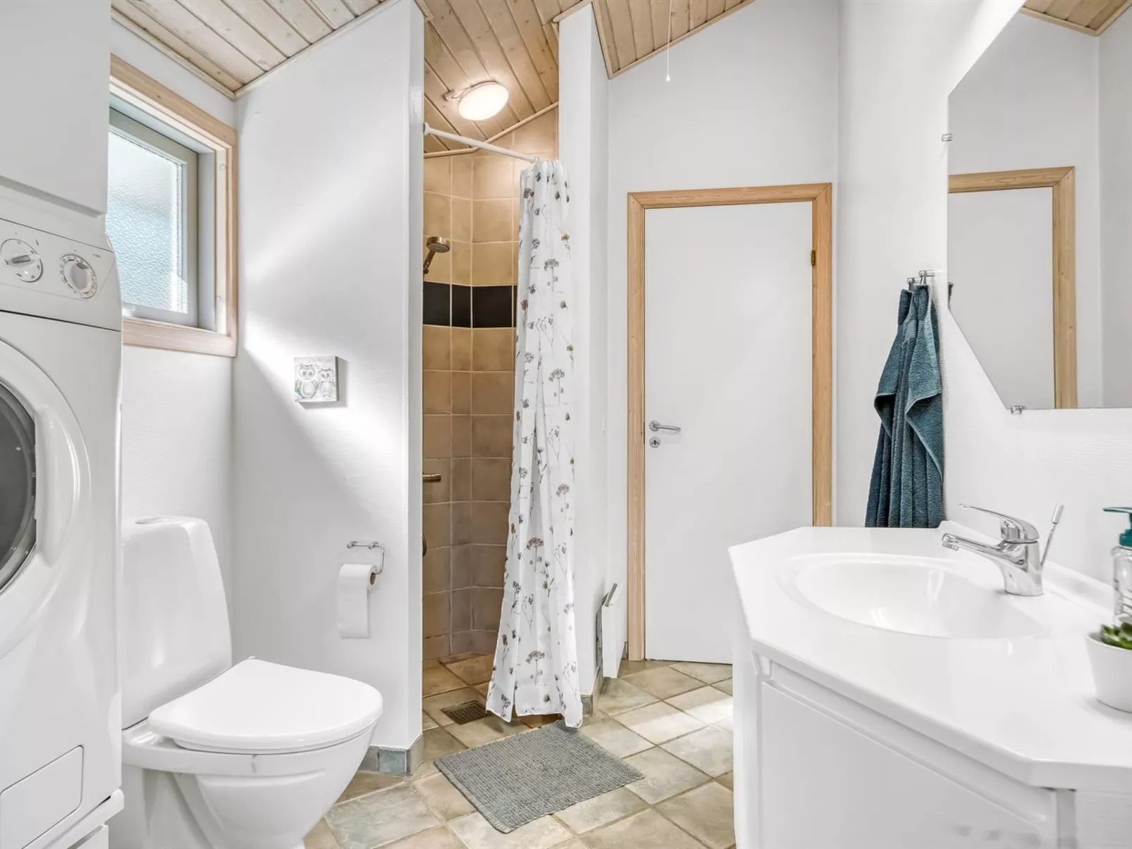 "Matthea" - 900m from the sea-Dedans