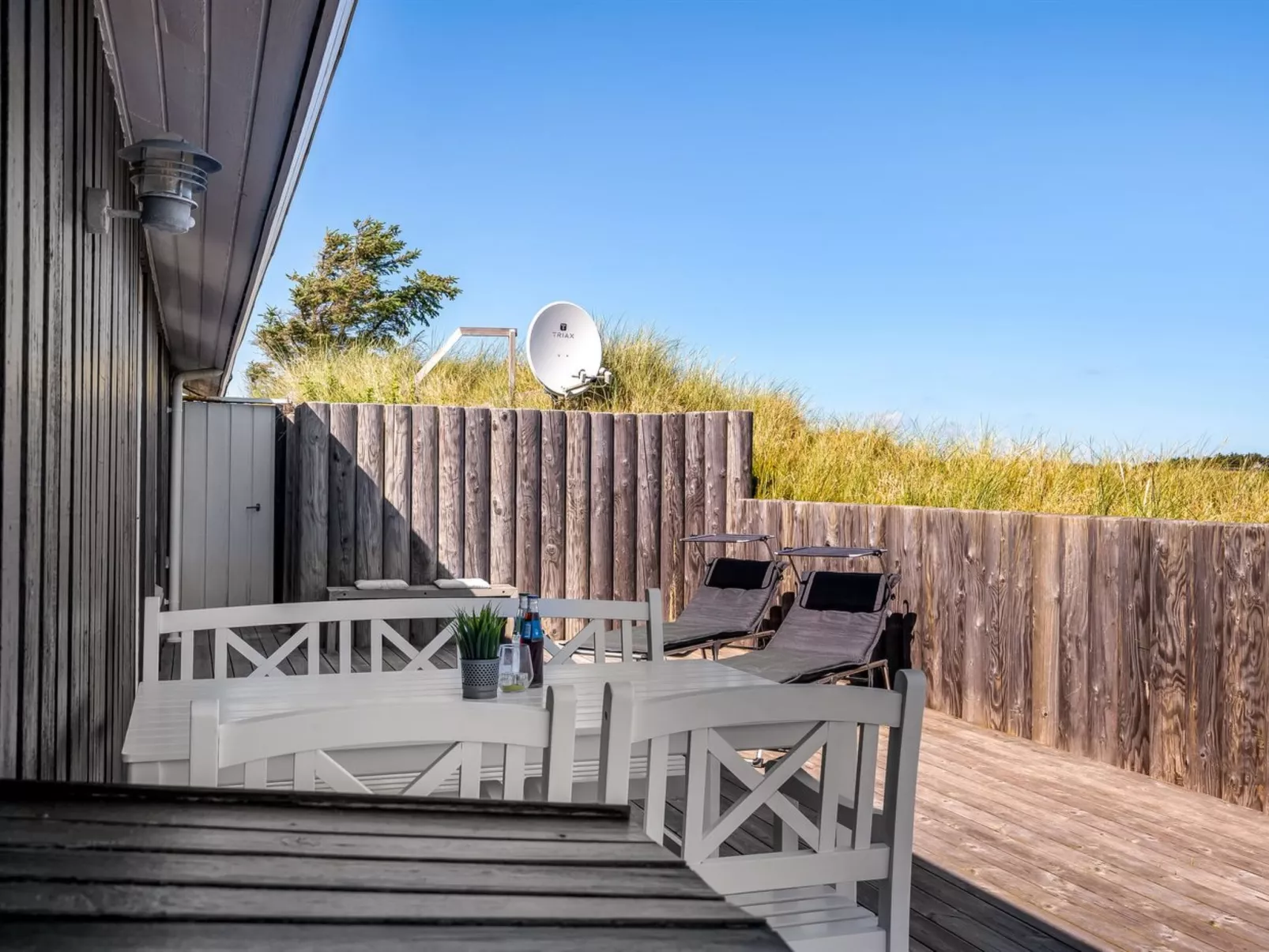 "Naema" - 400m from the sea-Outside