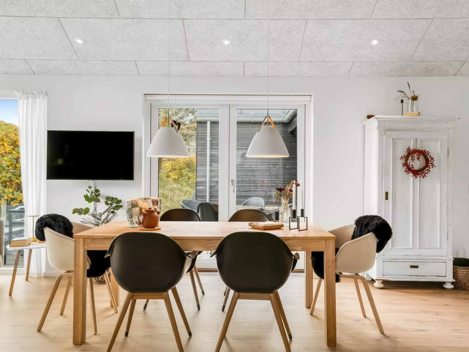 "Thorfin" - 300m from the sea-Drinnen