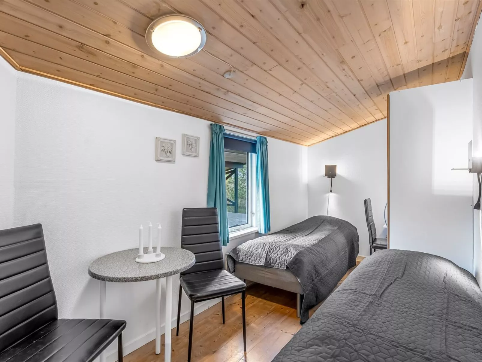 "Estella" - 900m from the sea-Inside