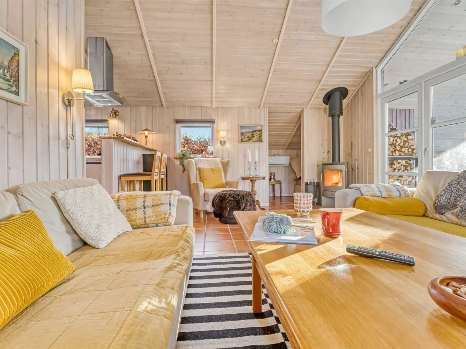 "Wyanet" - 600m from the sea-Drinnen