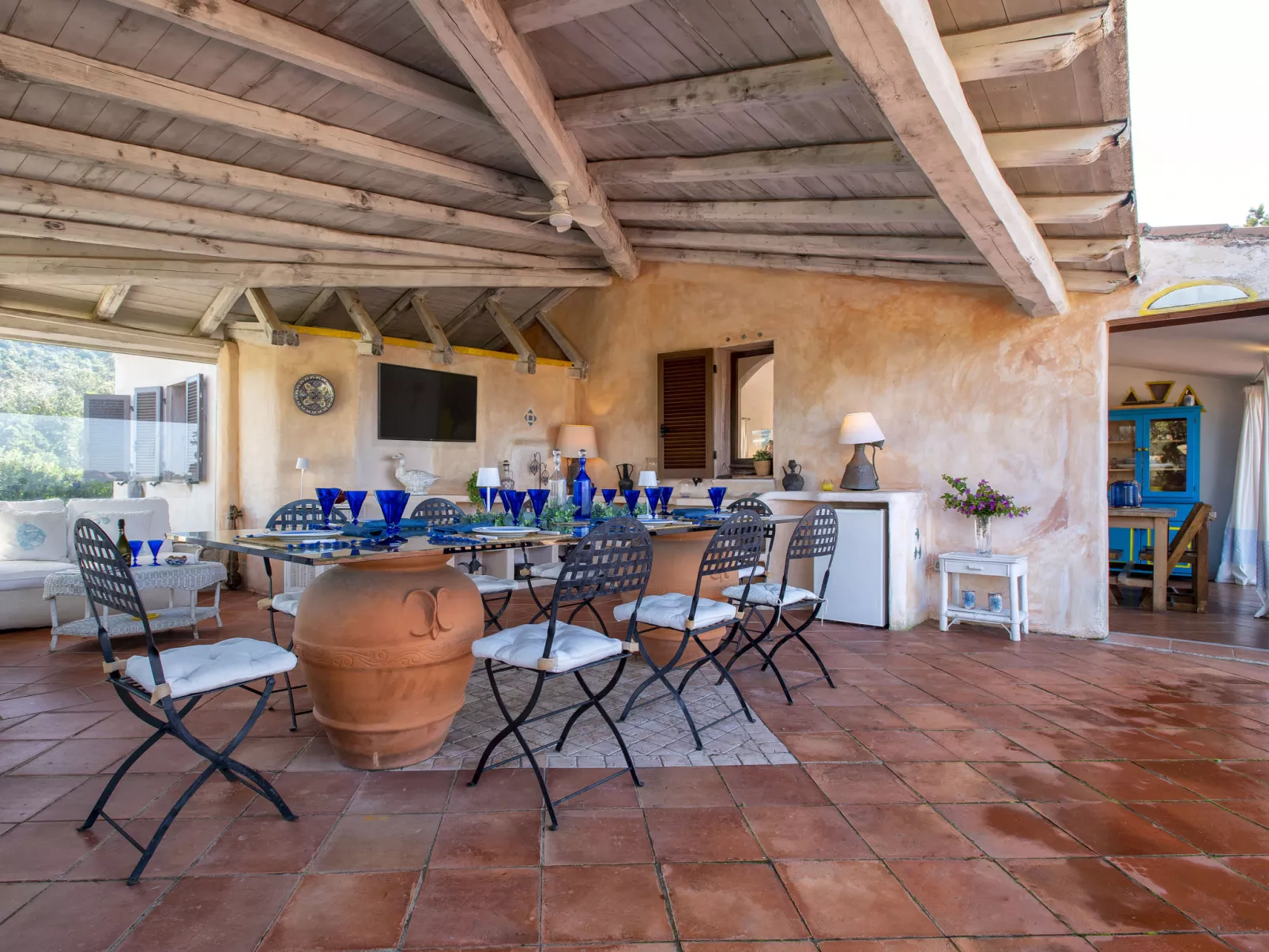 La Giulia Porto Cervo-Outside