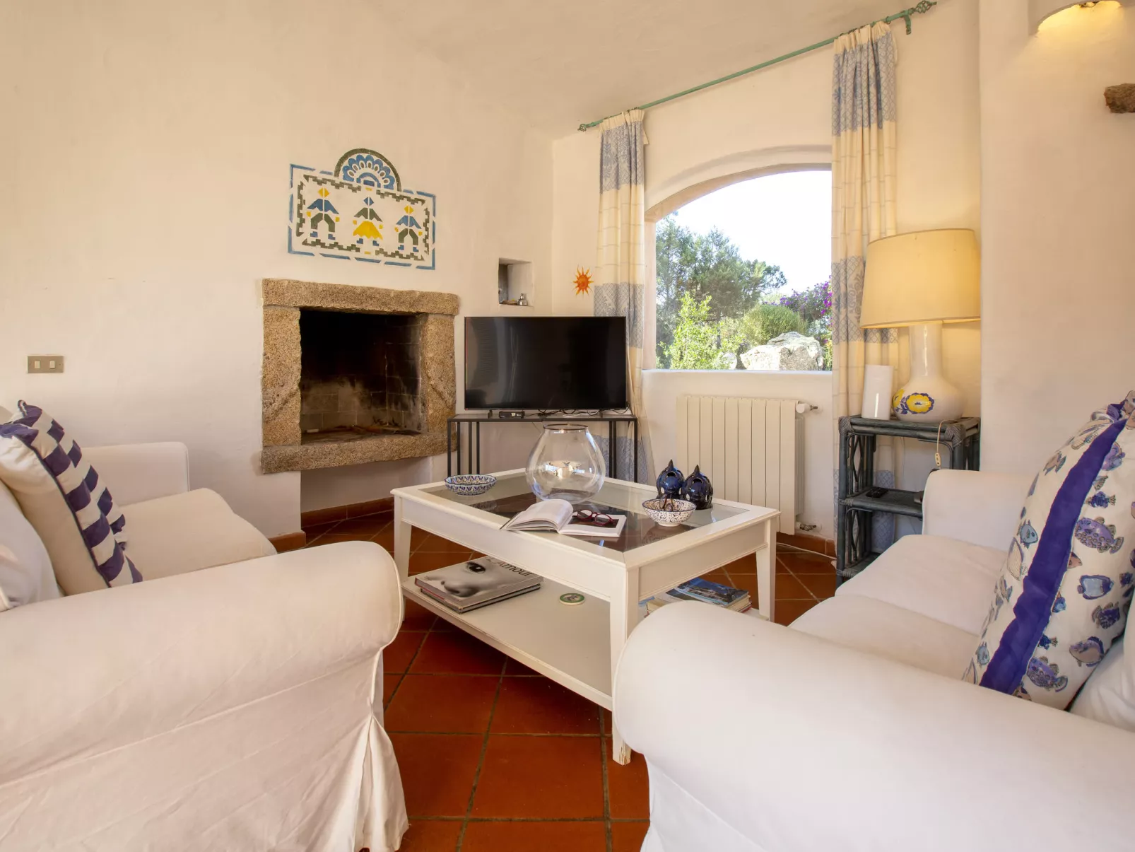 La Giulia Porto Cervo-Inside