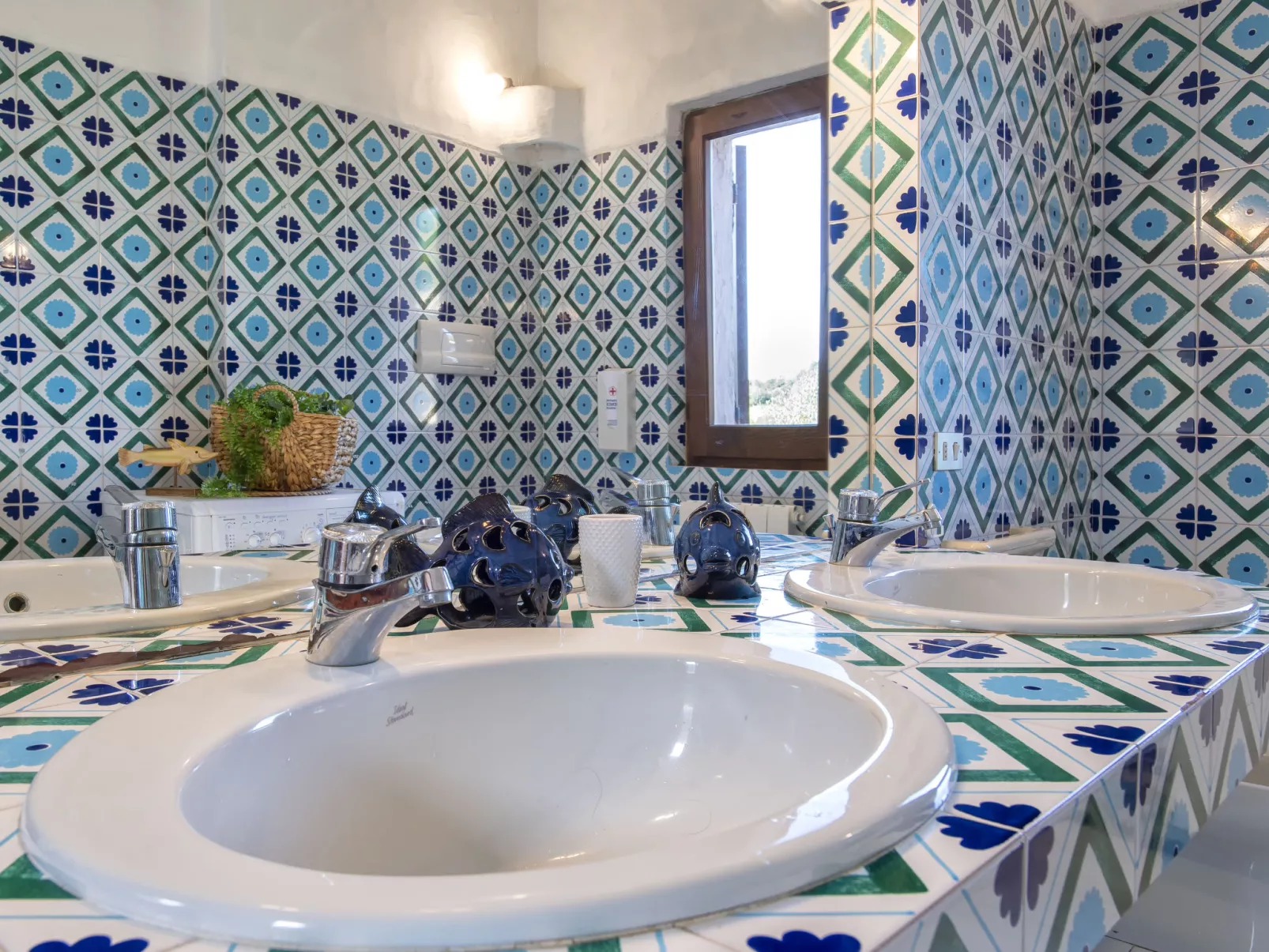 La Giulia Porto Cervo-Inside