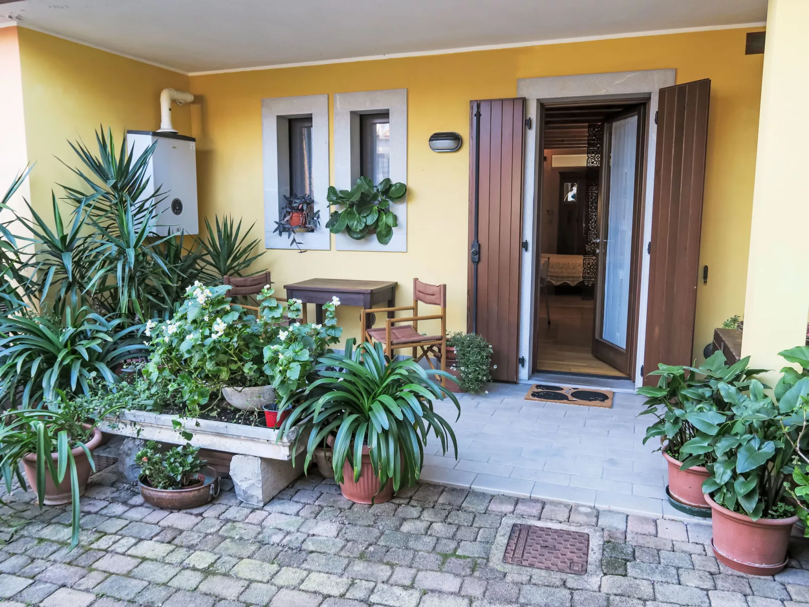 Casa Teresa-Outside