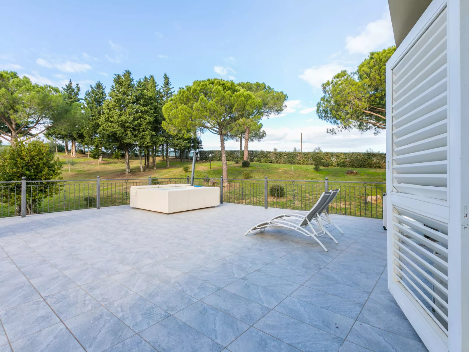 Casa di Palaia-Outside