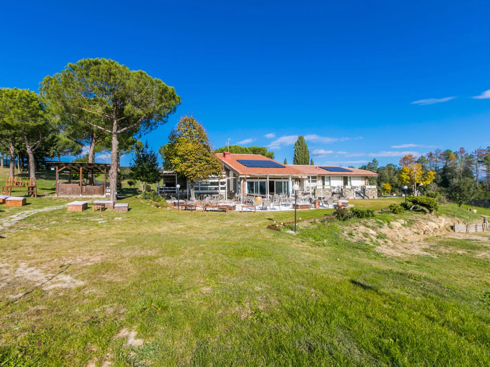 Casa di Palaia-Outside