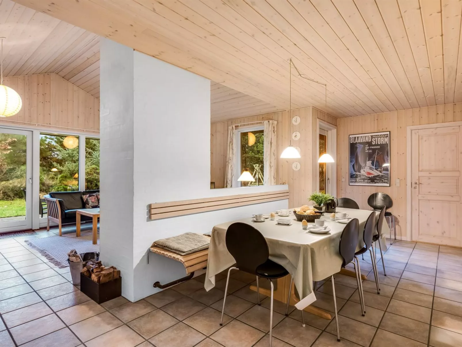 "Mart" - 1.6km from the sea-Drinnen