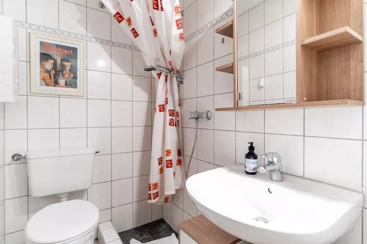 Twentyseven-Bathroom