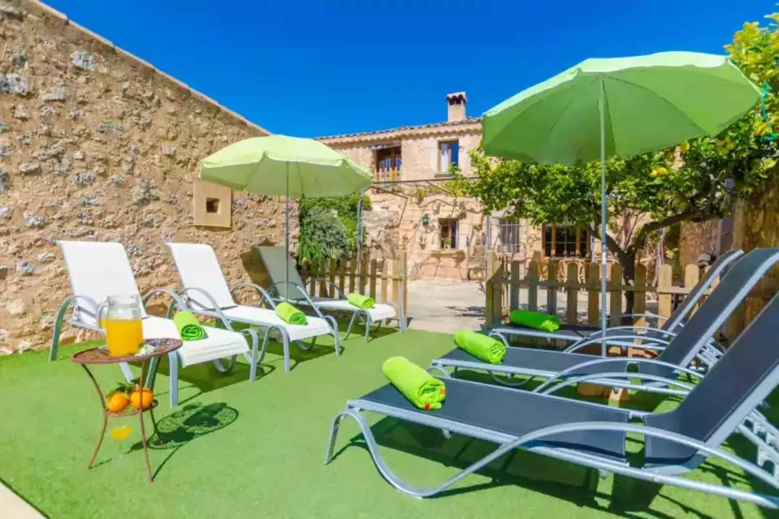 Finca Can Maria Costitx-Terrace balcony