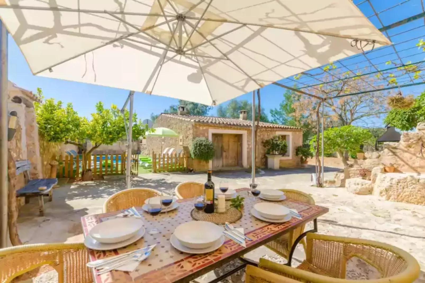 Finca Can Maria Costitx-Terrace balcony