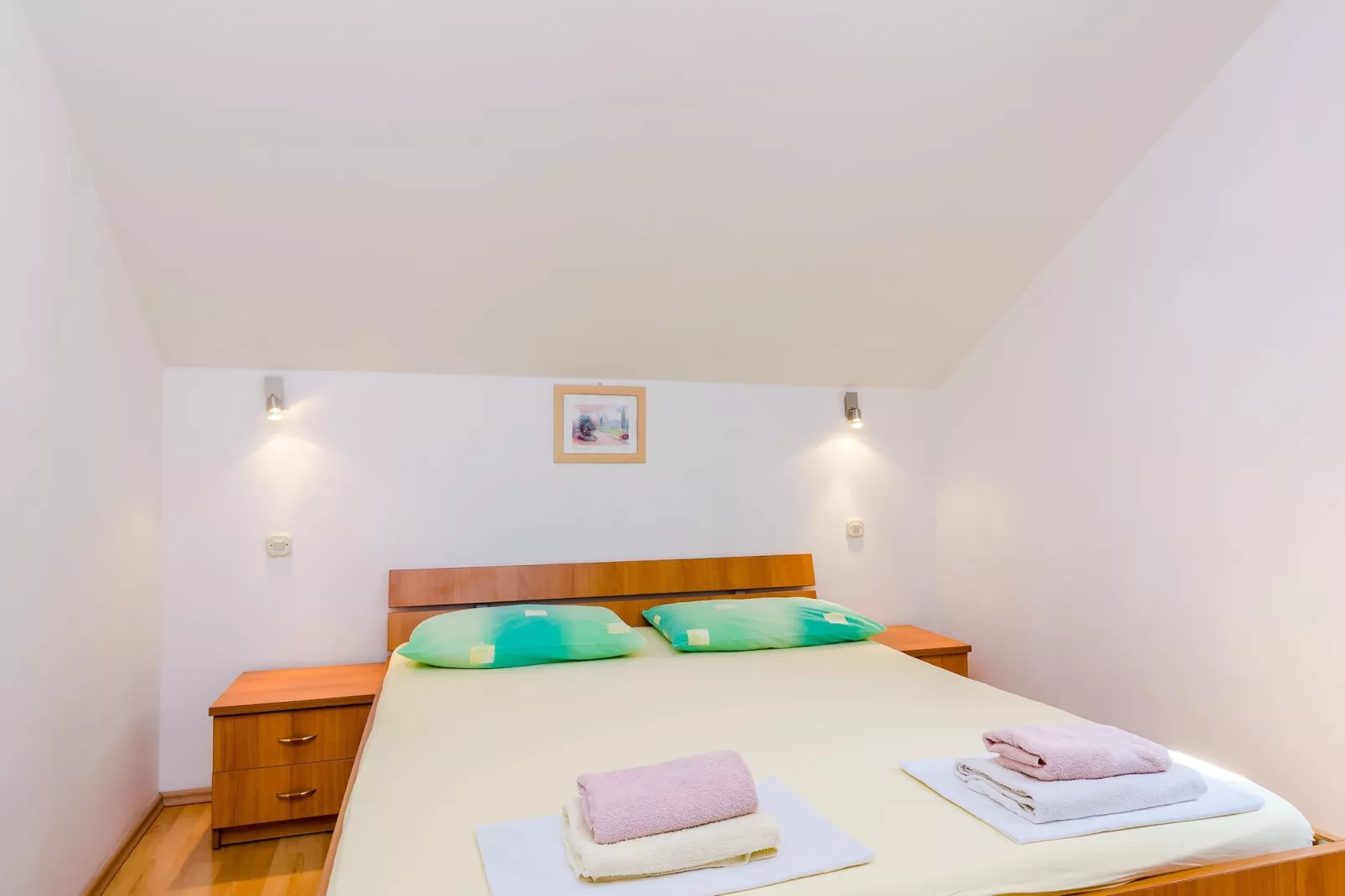 Apartments Princ Hrvoje- Studio With Balcony-Schlafzimmer