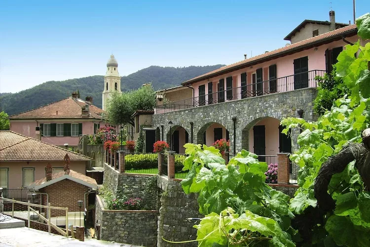 Agri-tourism Borgo Ameno Casanova Lerrone BX4 / B401-Exterior summer