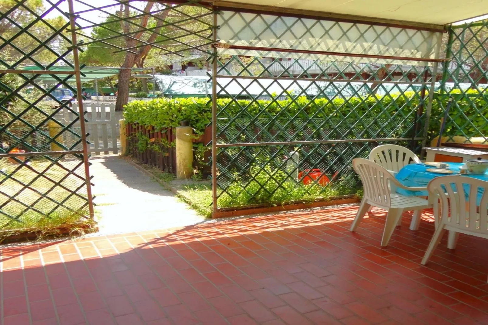 LN 48/55-Gardens summer