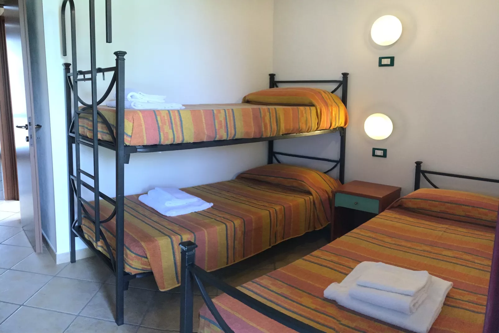 Caliente Sette-Chambre