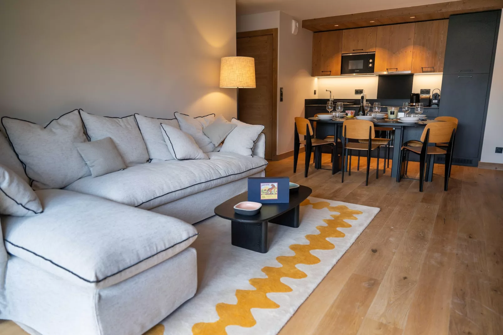 ZB-161-PRARIAND-Living room