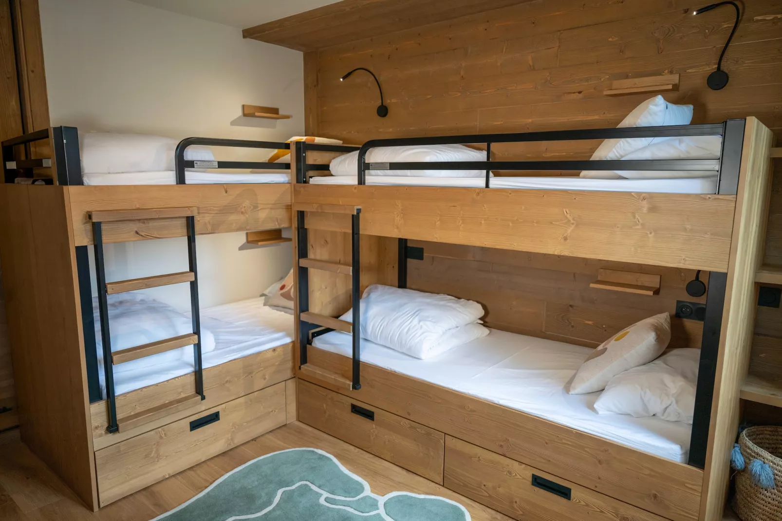 ZB-161-PRARIAND-Bedroom