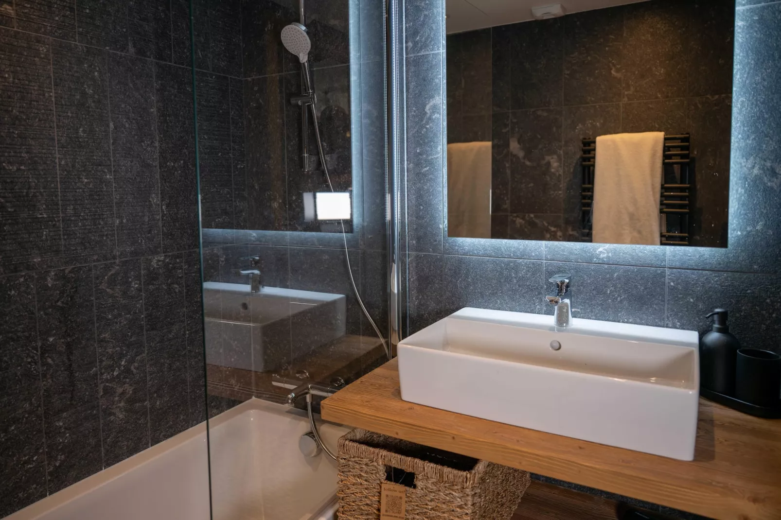 ZB-161-PRARIAND-Bathroom