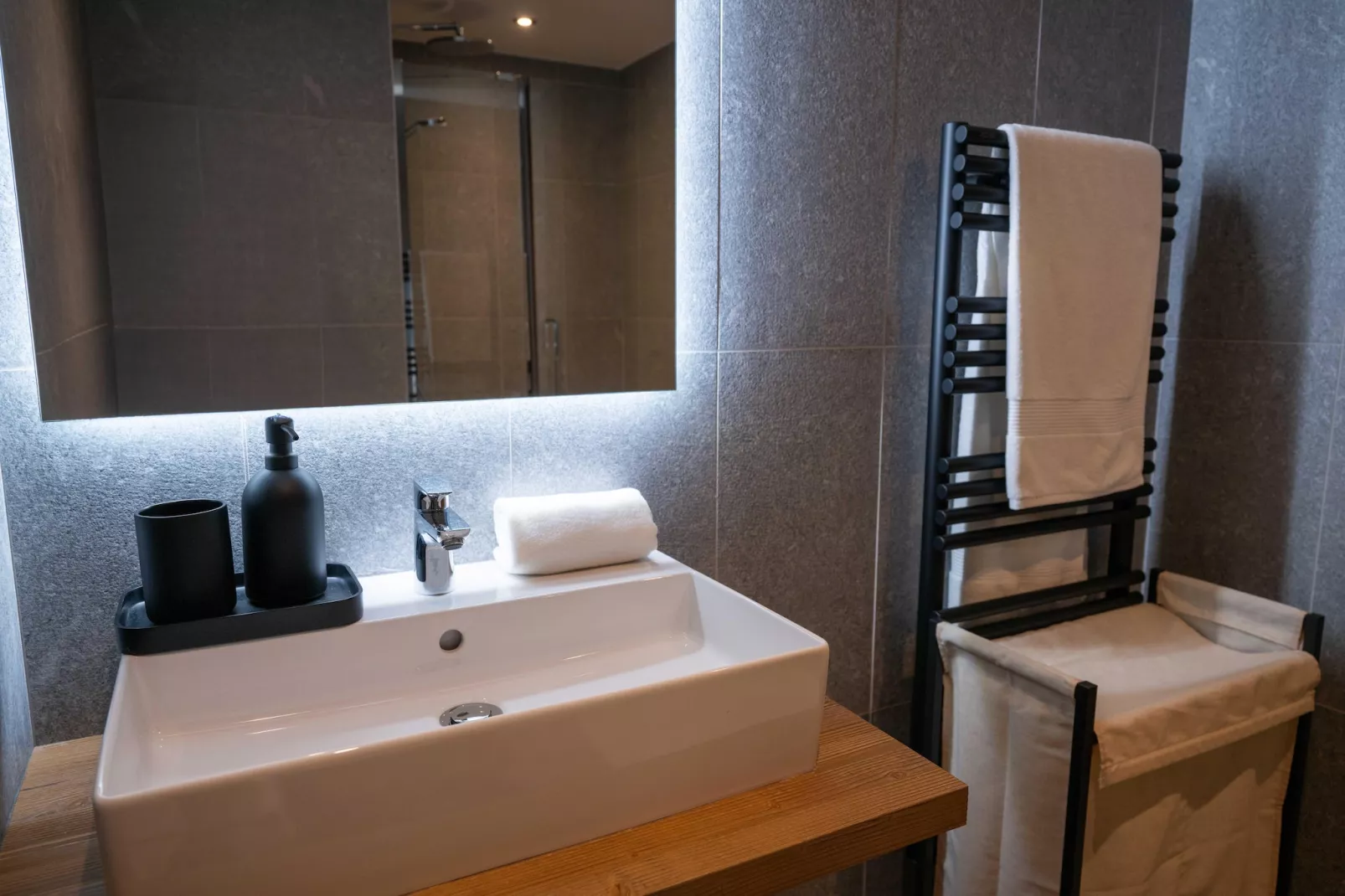 ZB-161-PRARIAND-Bathroom