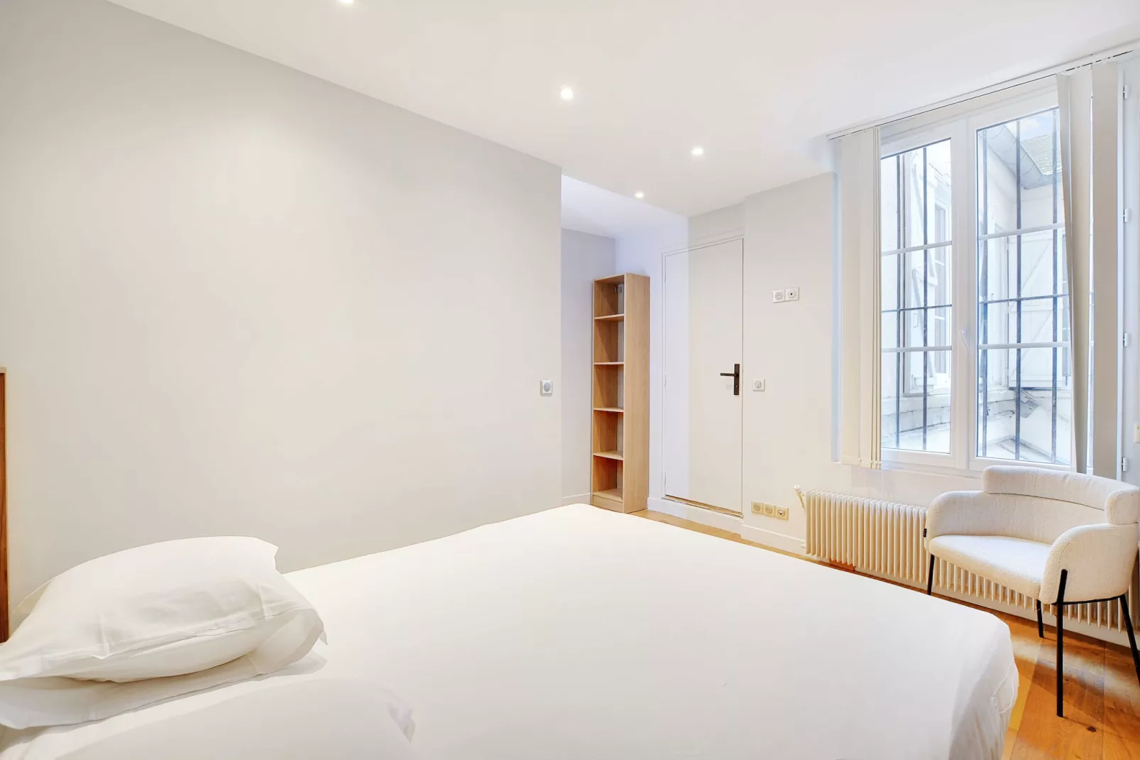 MA-7-BELLAN-Bedroom