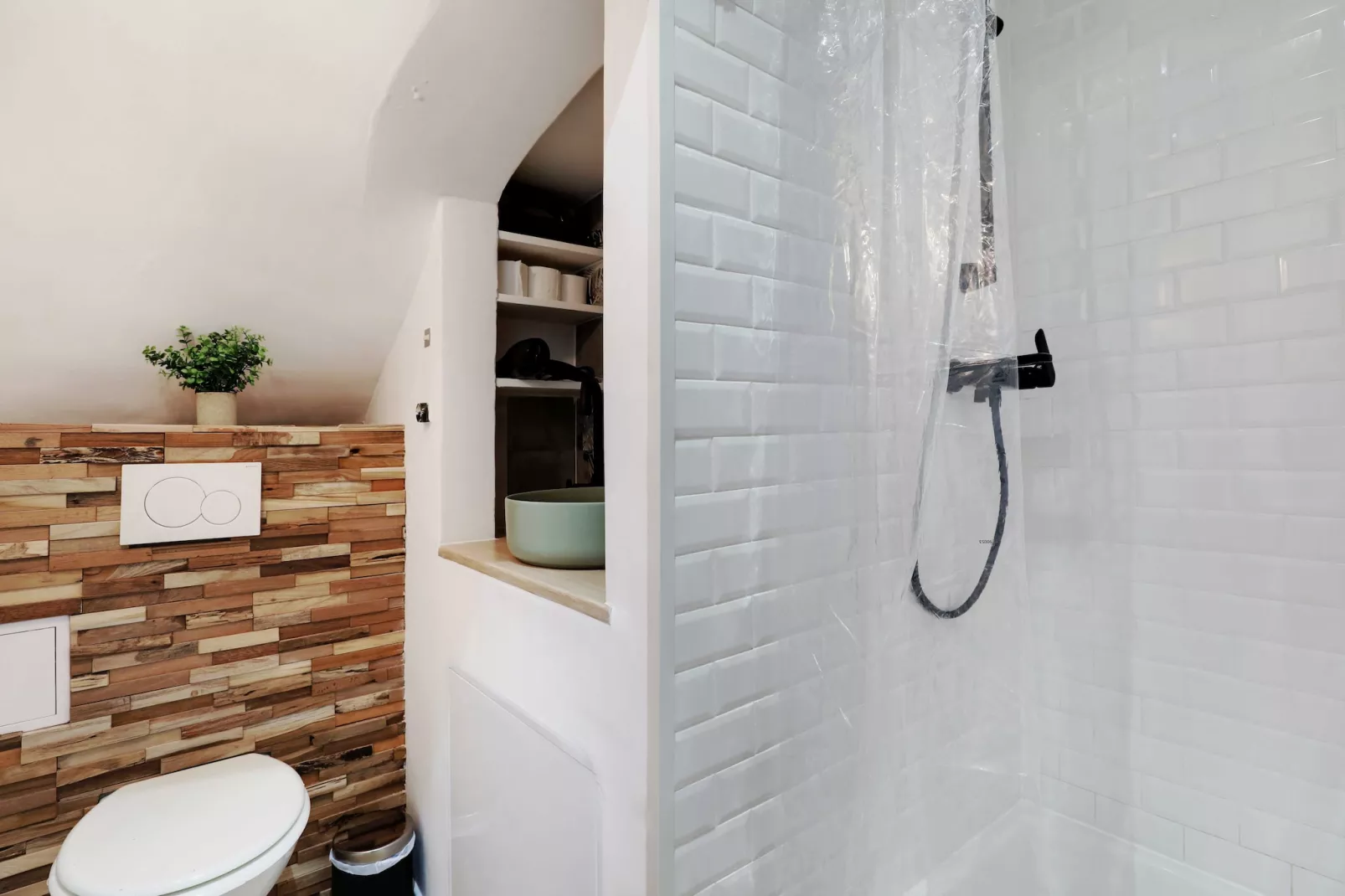FH-7-BOULANGERS-Bathroom