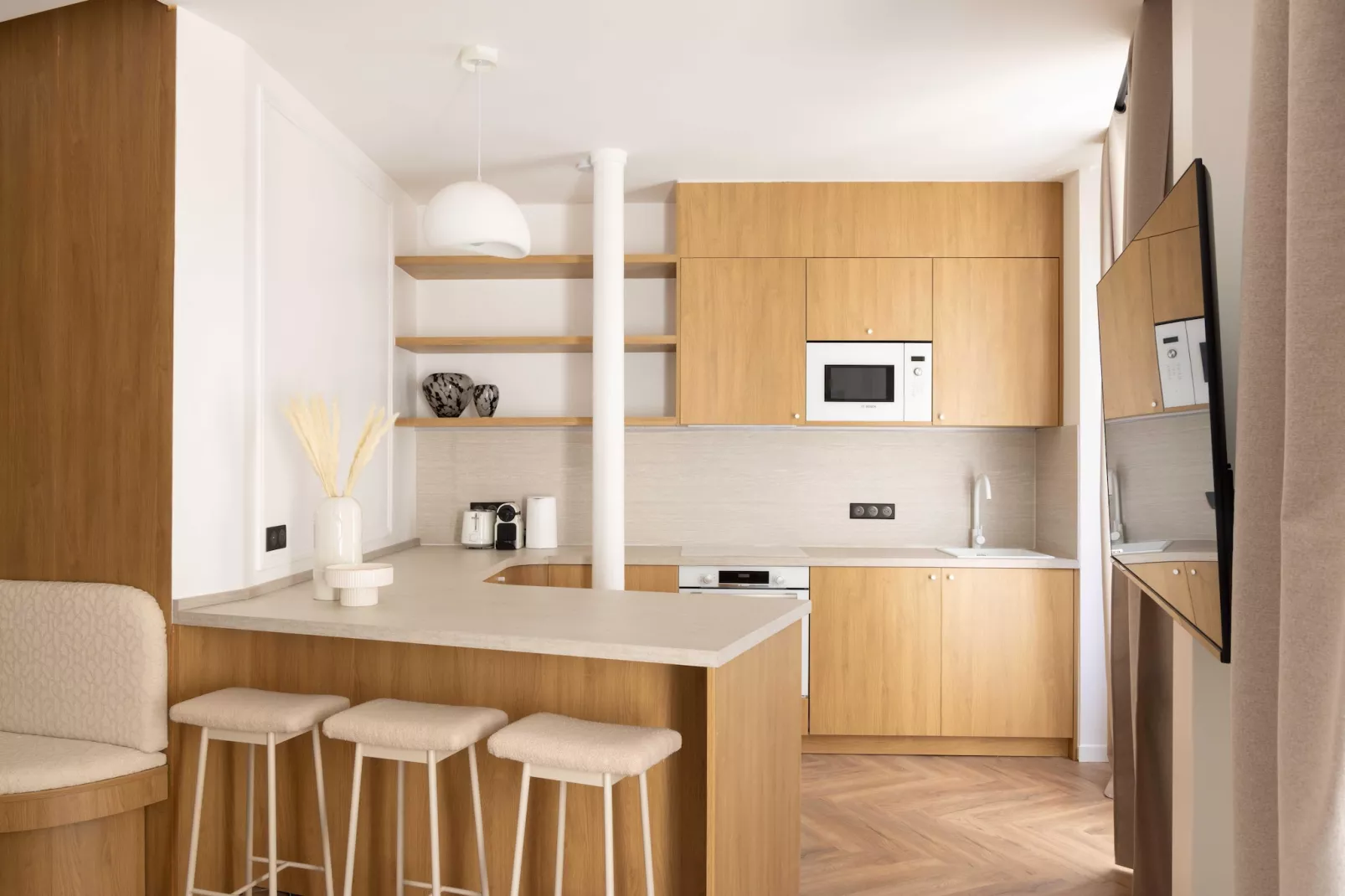 PB-44-ROYAL-Kitchen