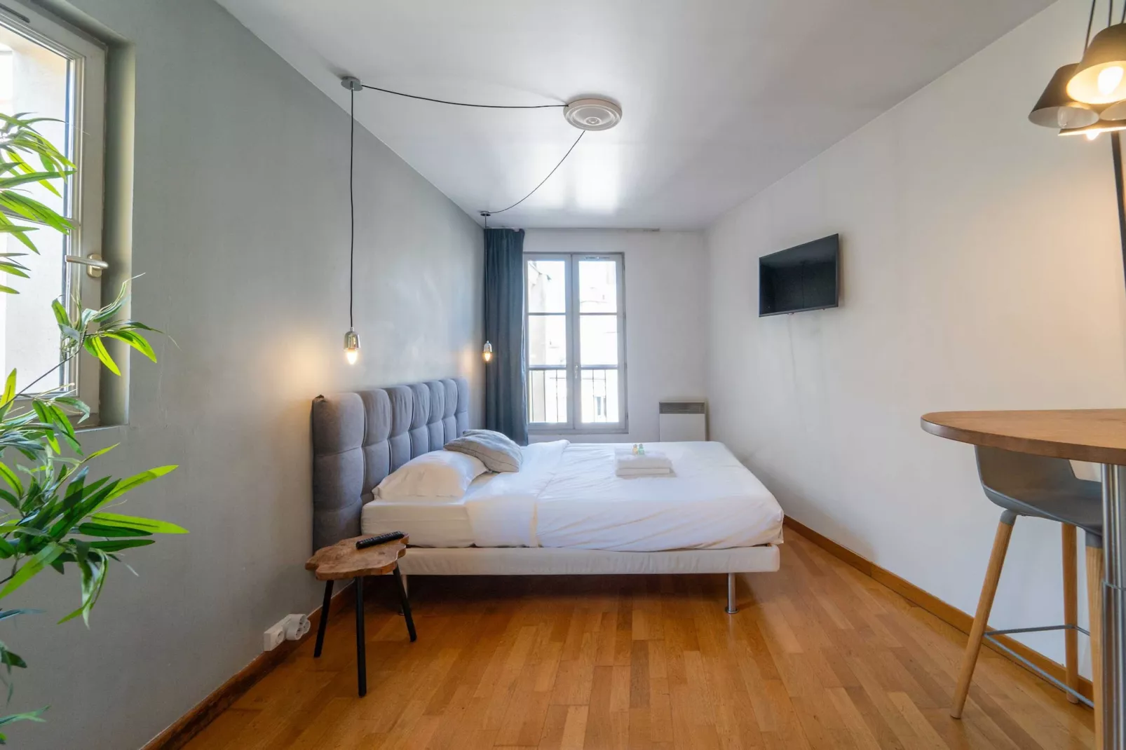 SG-5-BUFFON-501-Bedroom