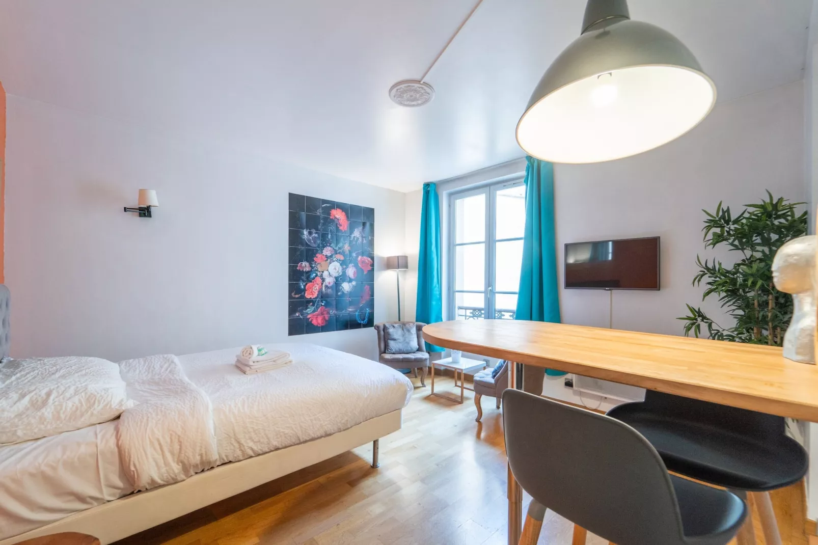 SG-5-BUFFON-102-Bedroom