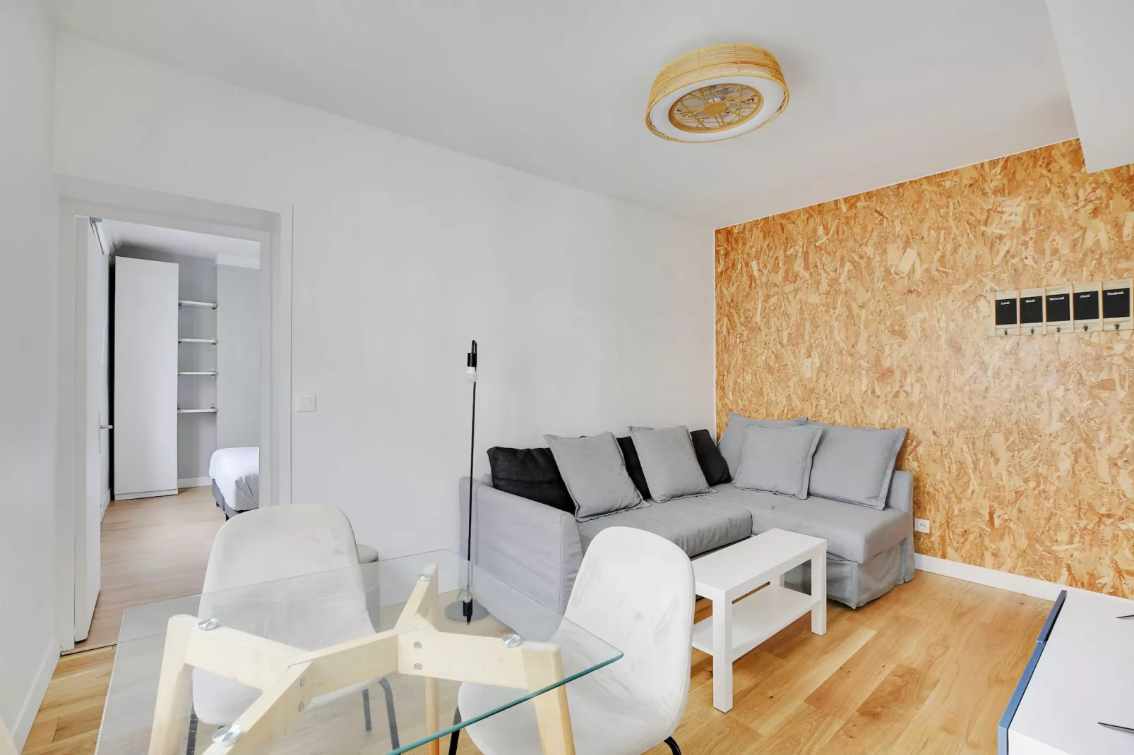 MK-153-ANTOINE-2-Living room