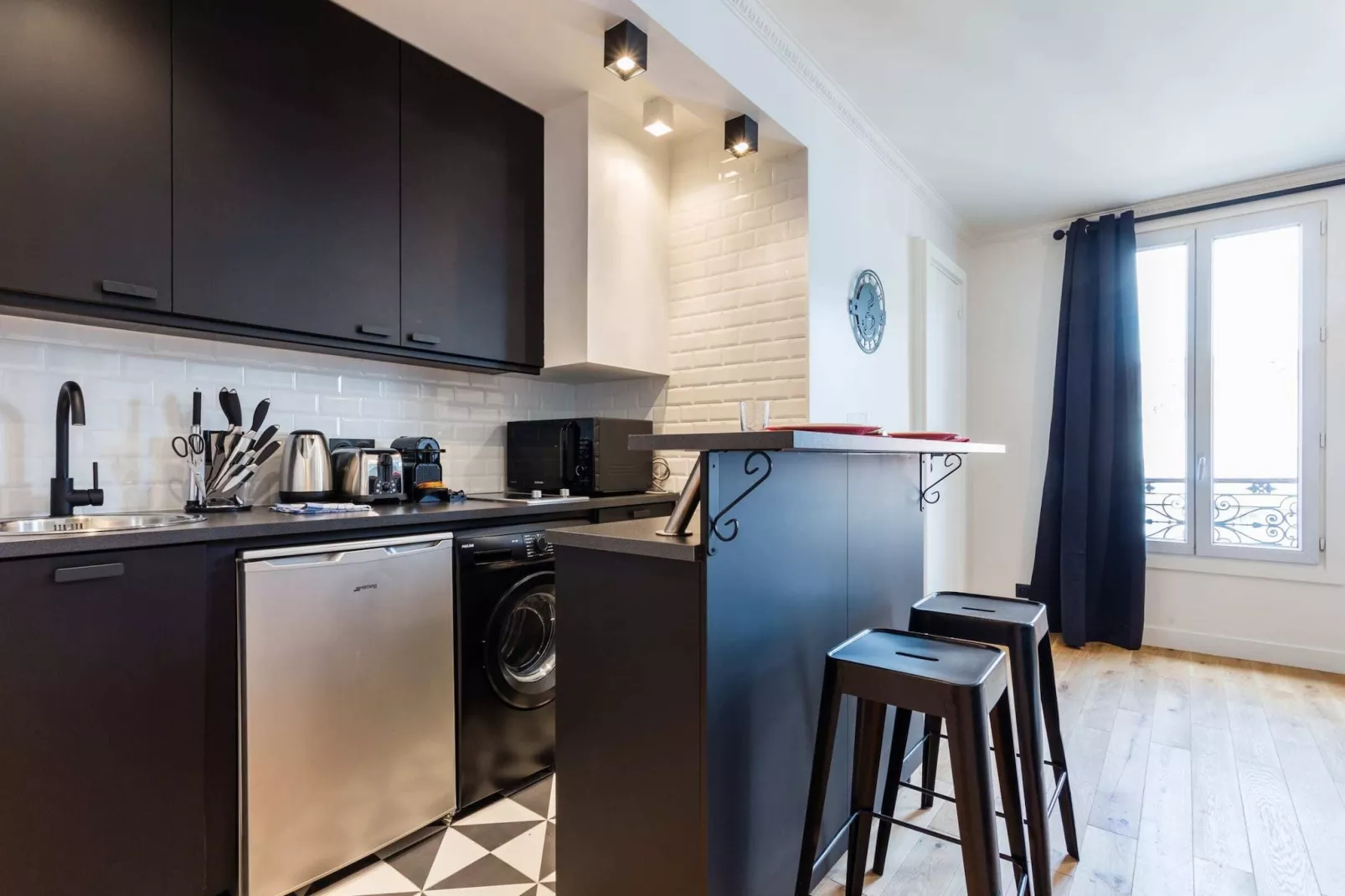 DP-120-ANTOINE-14-Kitchen