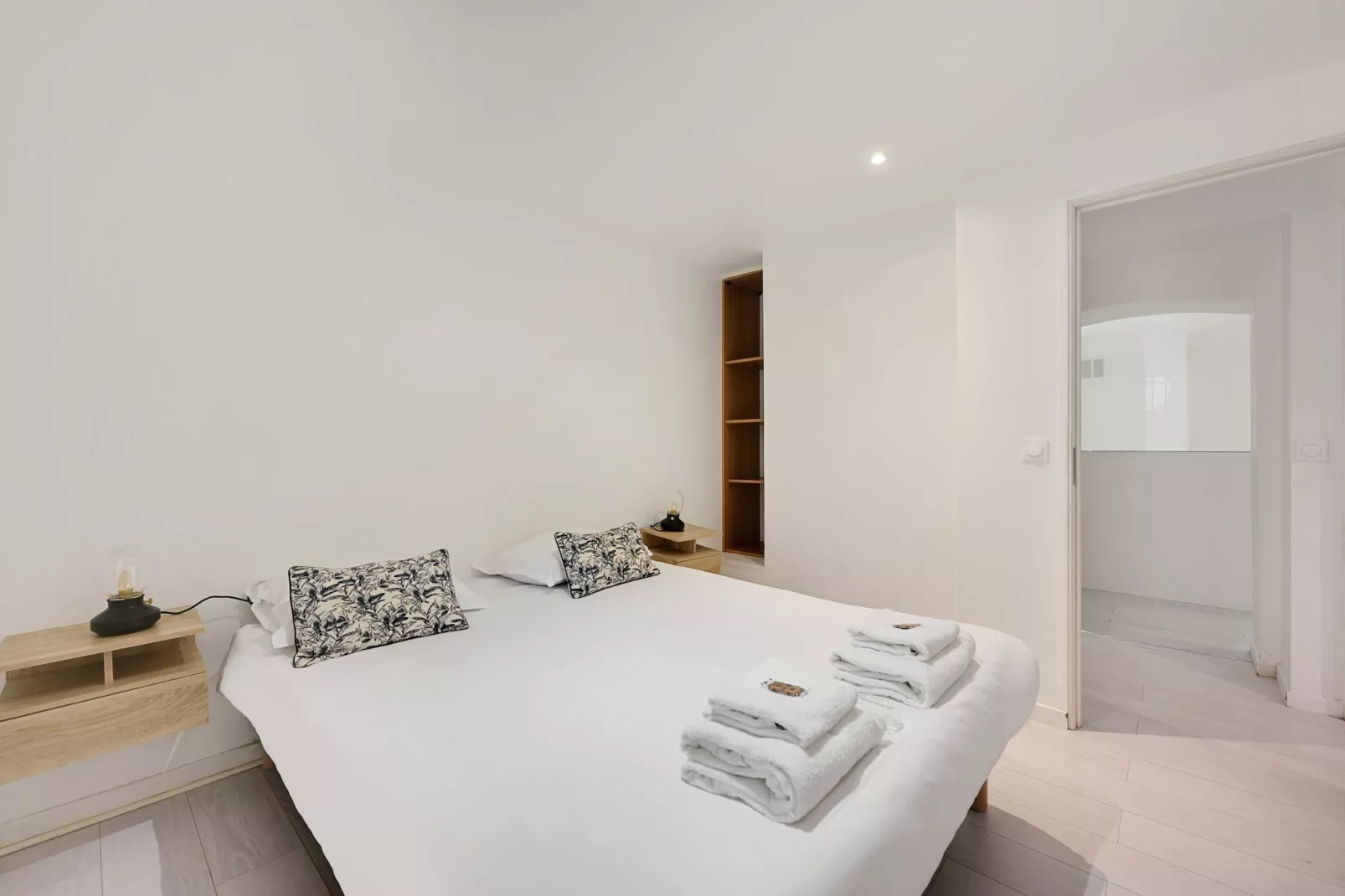 LP-14-EUGENE-SOUPLEXE-Chambre