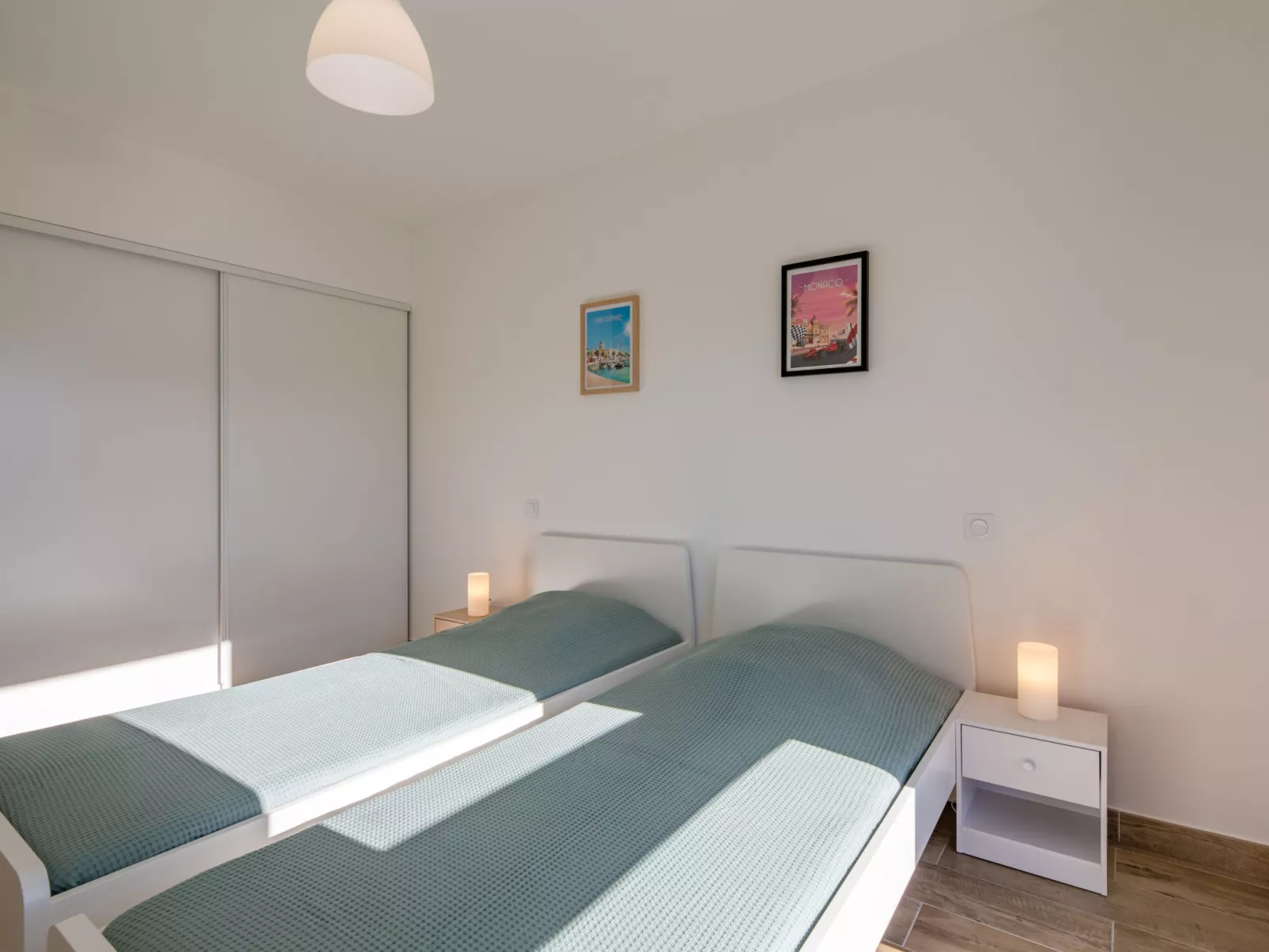 Azur Cottages-Dedans