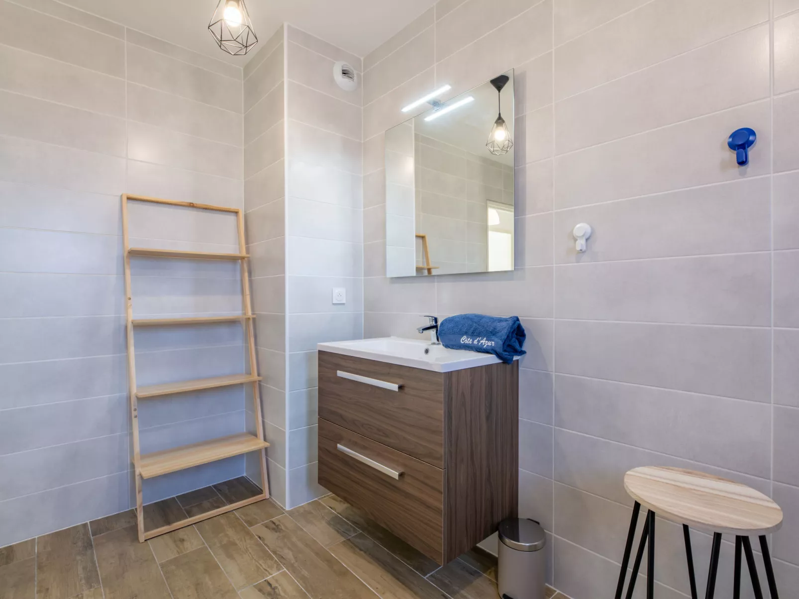Azur Cottages-Dedans