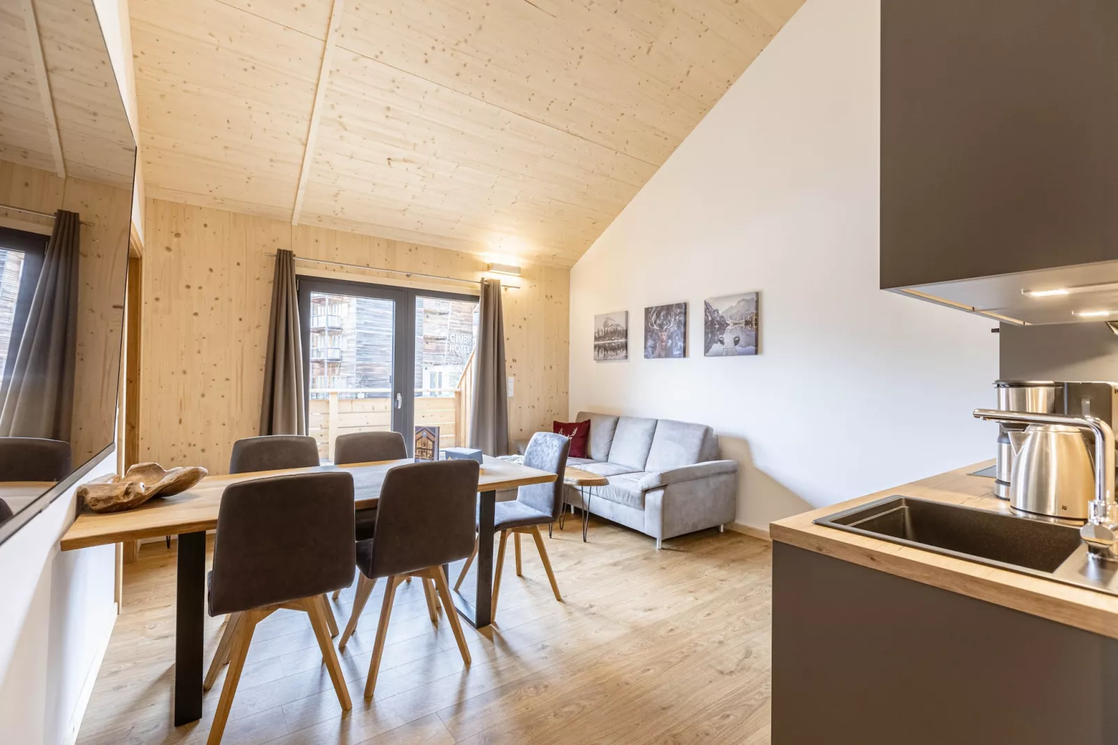 Bergresort Lachtal 2-Living room