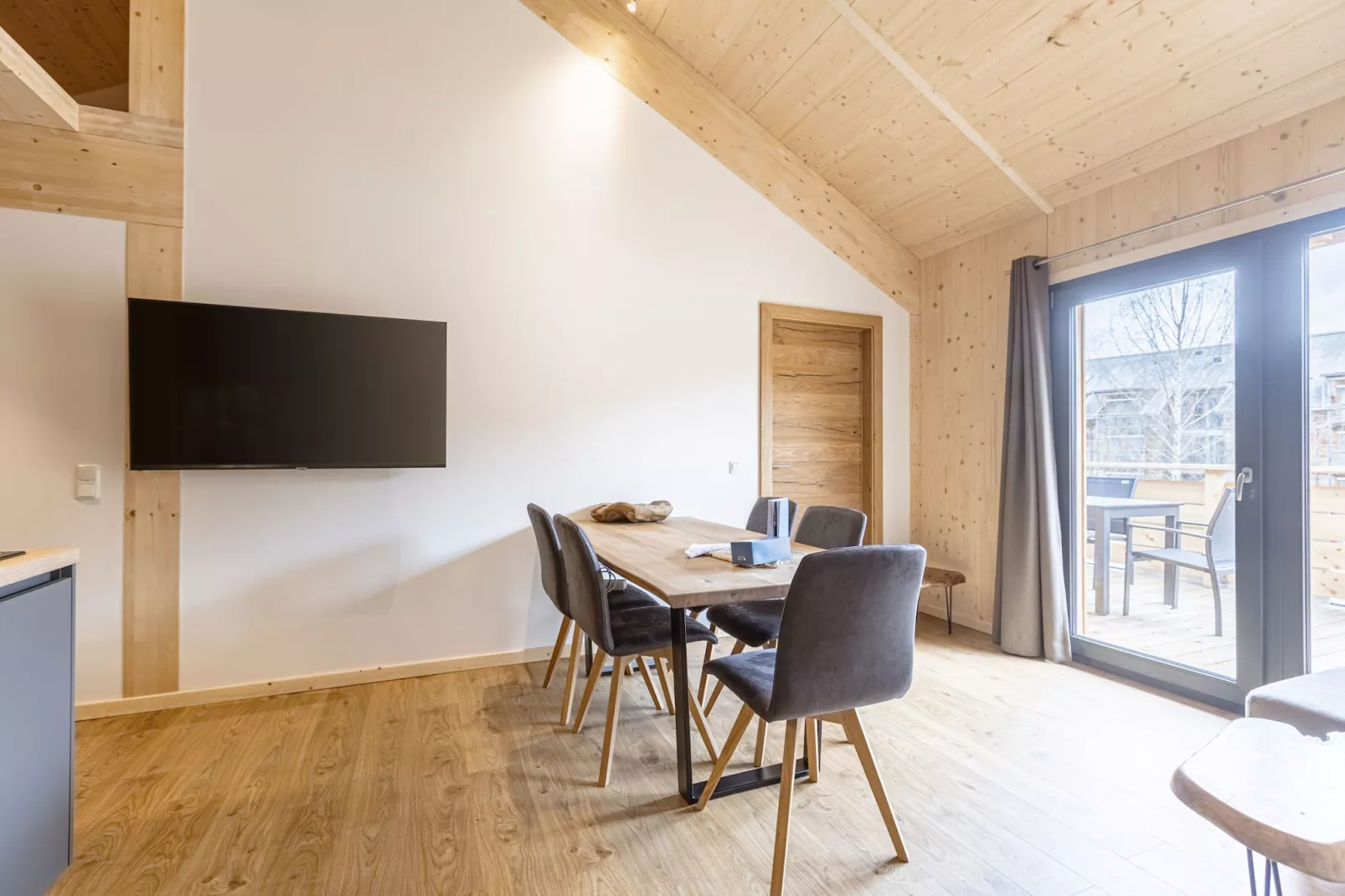 Bergresort Lachtal 3-Dining room