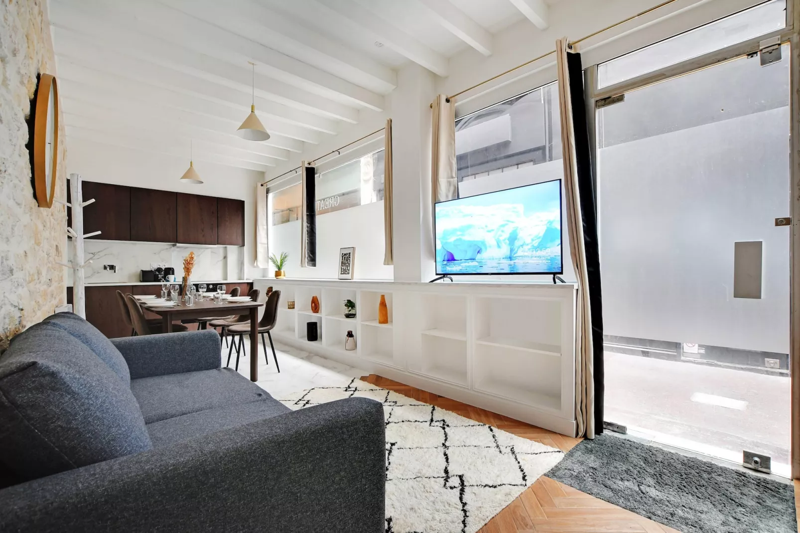 RC-25-PONCEAU-Living room