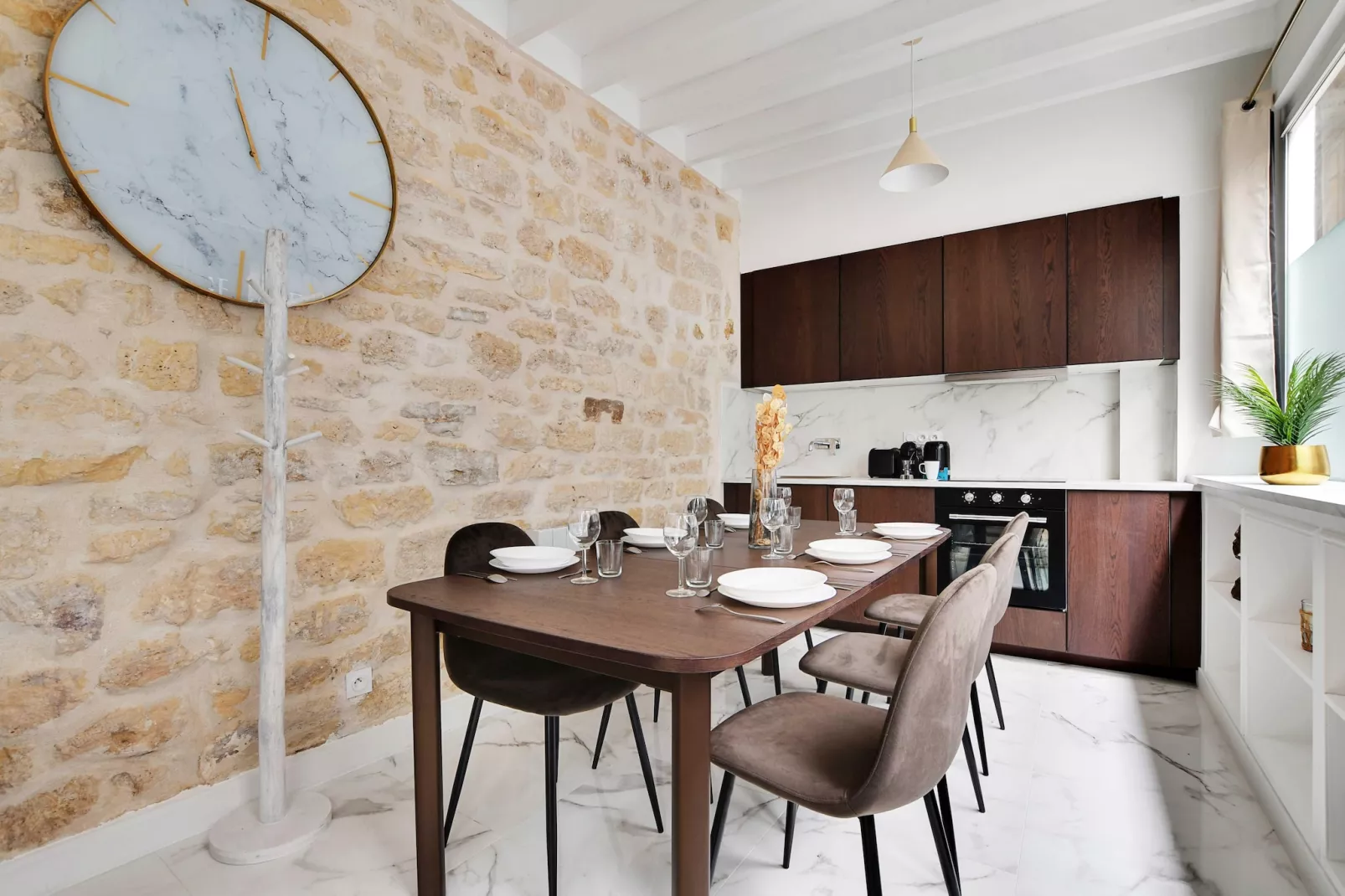 RC-25-PONCEAU-Dining room