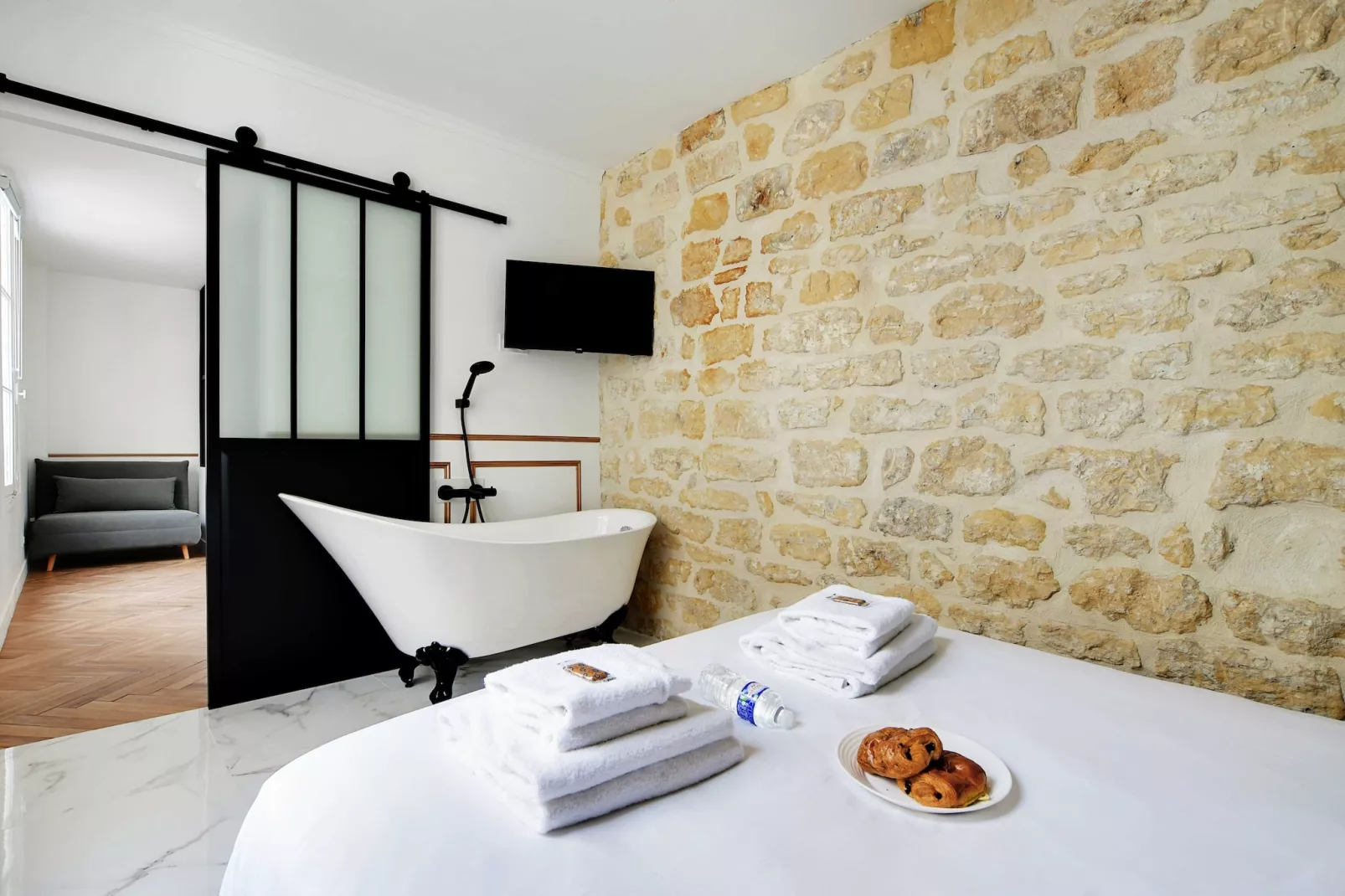 RC-25-PONCEAU-Bedroom