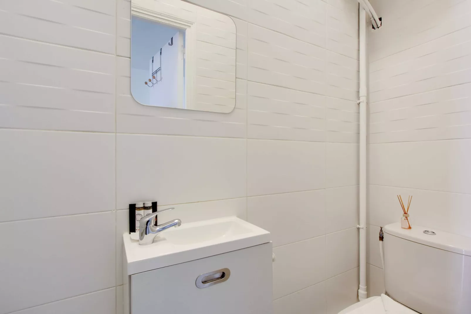 SK-35-JAURES-1-Badezimmer