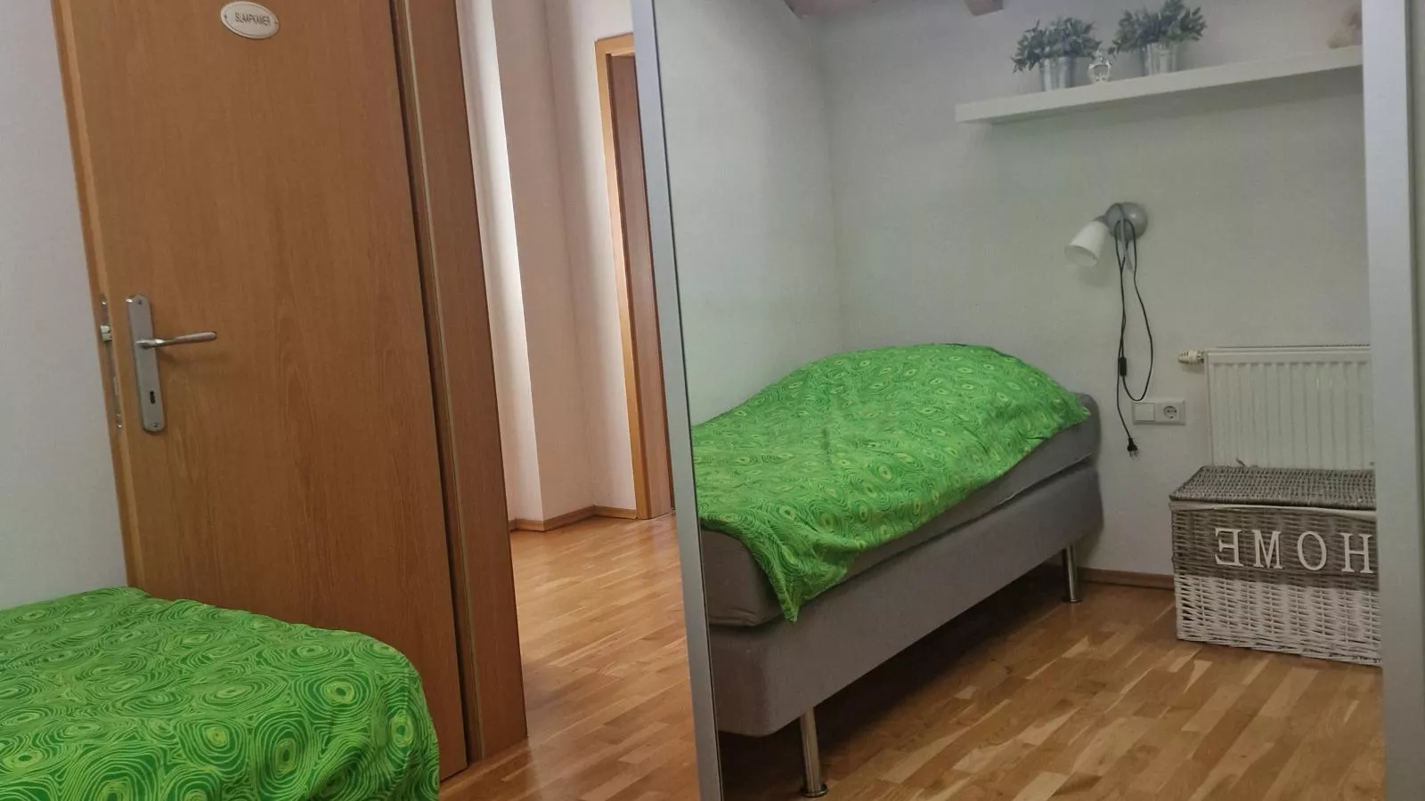 Gailblick-Bedroom